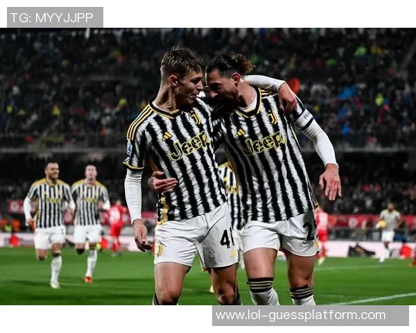 中超赛场尤文图斯狂胜那不勒斯五球大捷引发全场热议数据分析揭示胜因